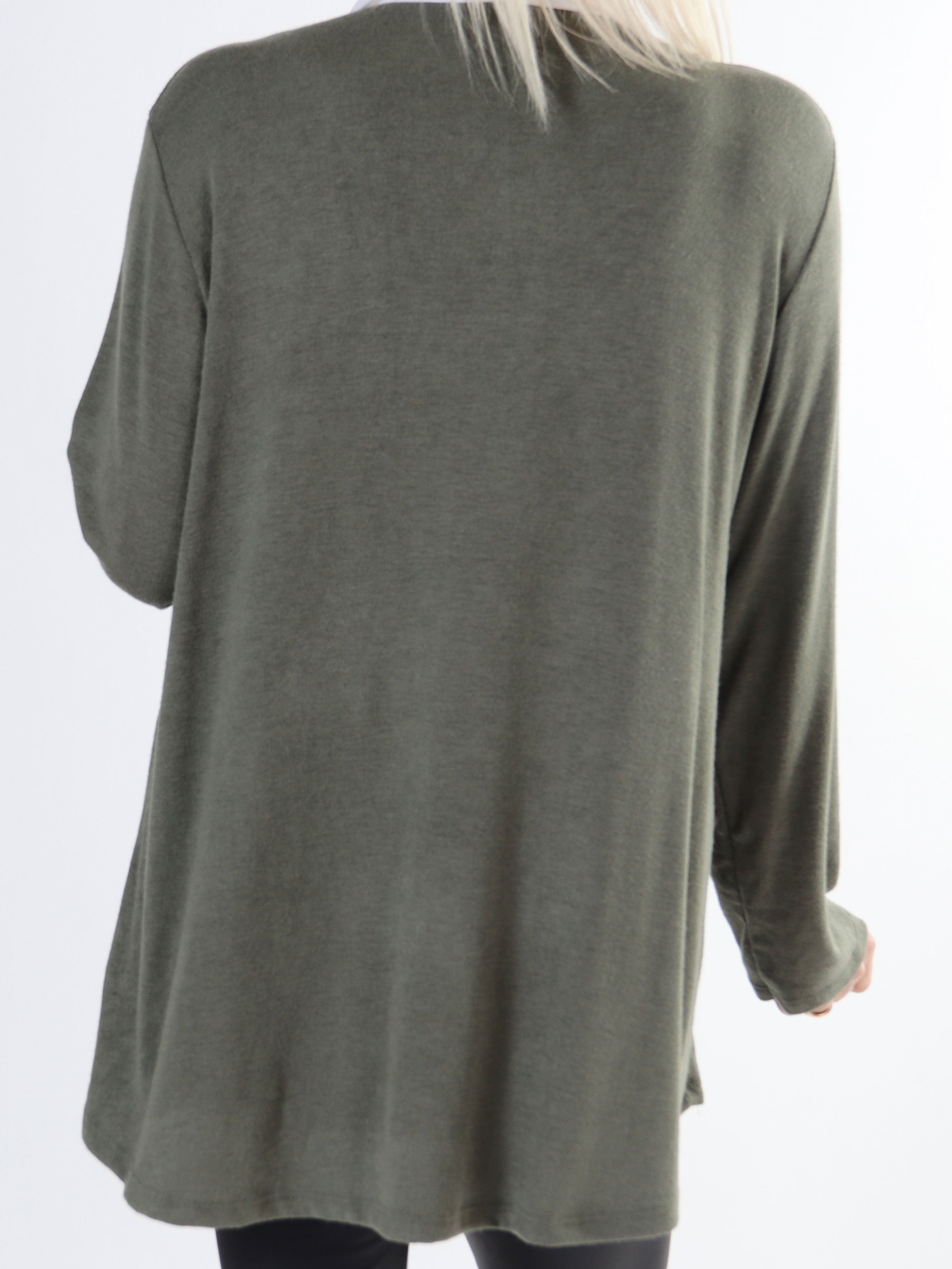 Rita - Härligt mjuk plus size-blus med vit skjortkrage